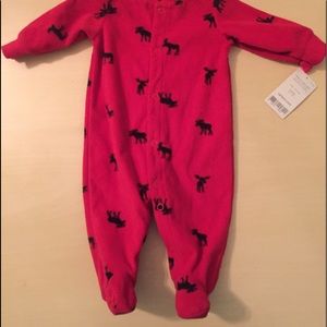 NWT Brand New Carter’s newborn sleeper red & black